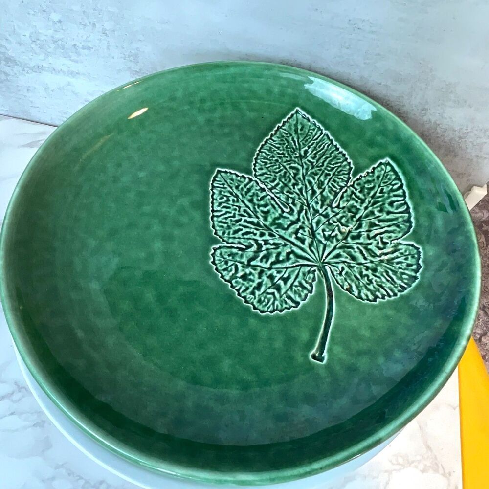 Pereiras Portuguese Pottery green ceramic leaf imprint plate 12"